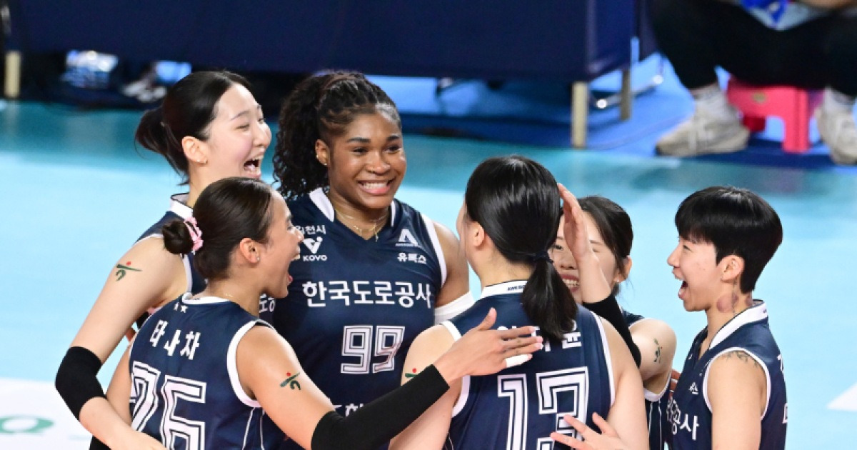 강력한 우승 후보 IBK기업은행-한국도로공사 격돌 [V리그]