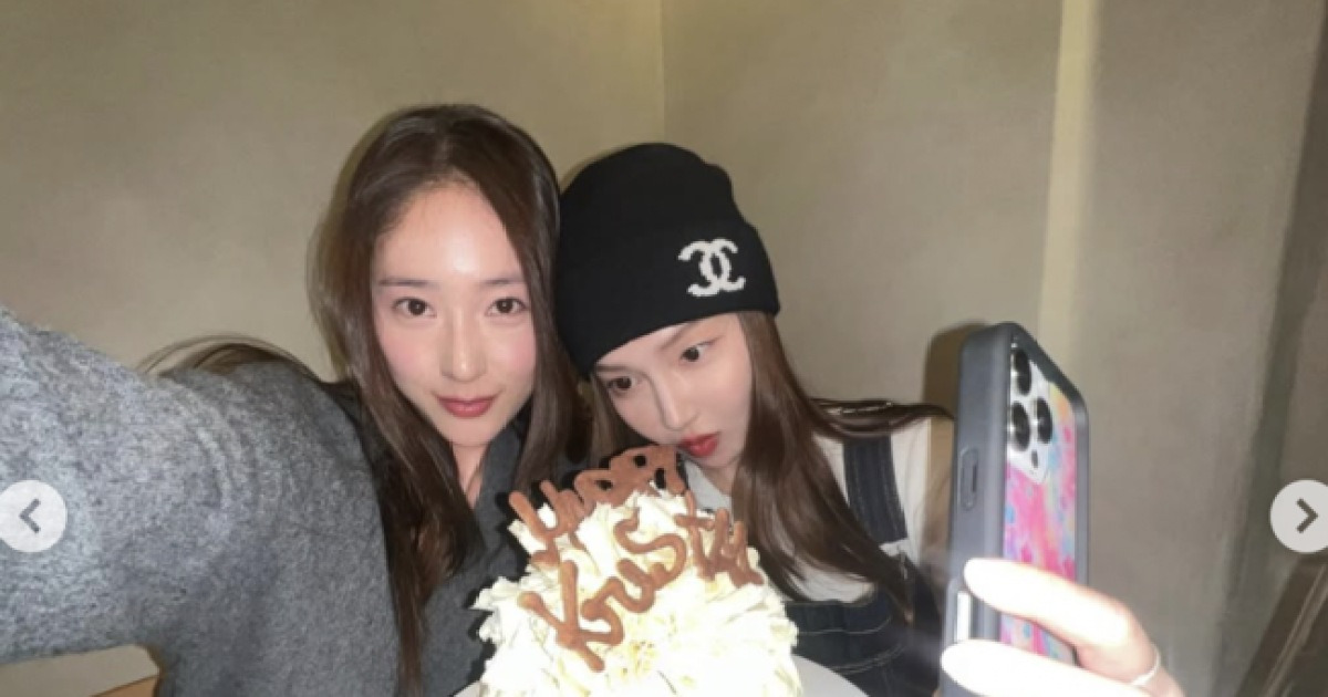 뜸하던 제시카, 크리스탈 생일에 깜짝 등장 ‘정자매 투샷’