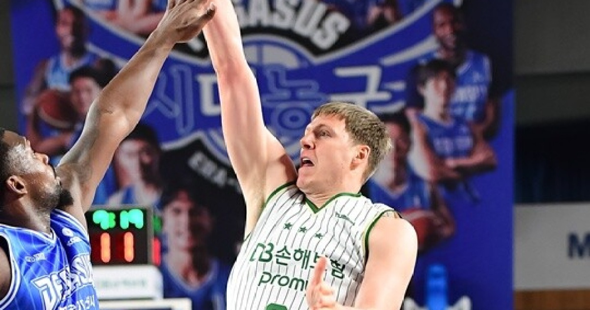 [BK 리뷰] ‘승부처 지배’ DB, 한국가스공사 격파 … DB 이정현, KBL 역대 최초 700경기 연속 출전