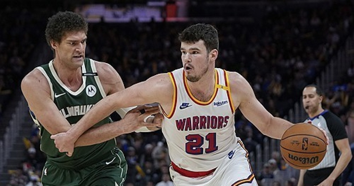 ‘3점슛 4개-득실마진 +32’ 골든스테이트의 클리퍼스 악몽 지워낸 포스트의 존재감