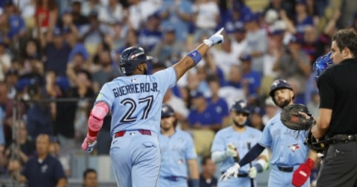 3타수 무안타 오타니, 6이닝 4실점...월드시리즈 데뷔전의 아쉬움