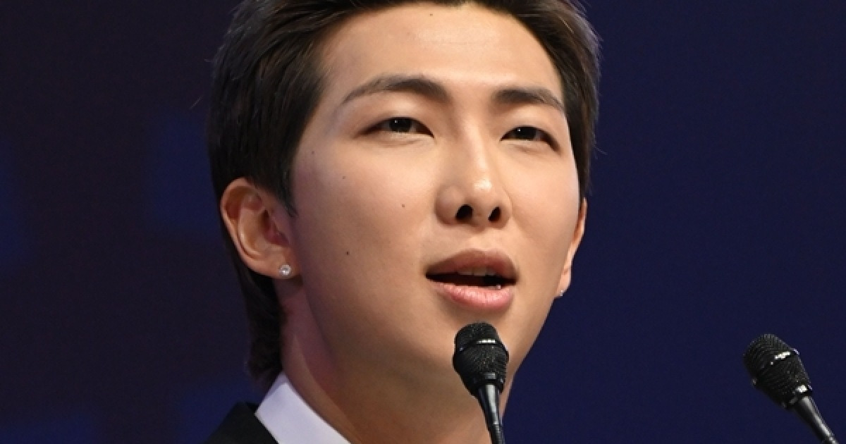 “K-POP은 비빔밥”...방탄소년단 RM, APEC CEO 서밋 기조연설 “지원 필요” [전문]