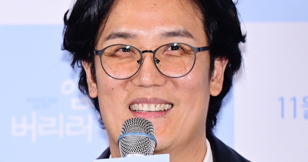 ‘엄마를’ 감독 “마지막 퍼즐 고경표, 비행기 안에서 긴급 캐스팅”