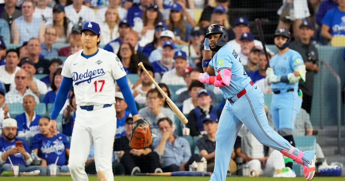 오타니도 결국 인간이었다··· 18회 혈투 17시간 뒤 선발 등판, 결과는 ‘6이닝 4실점’ 패전