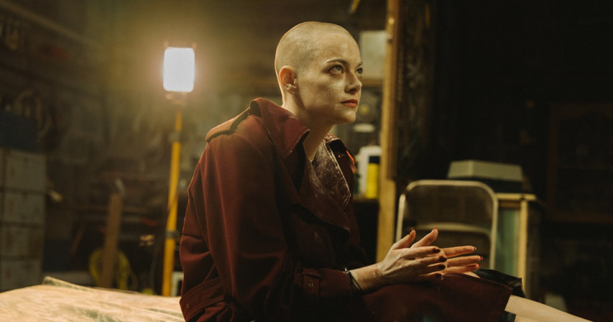 '부고니아', 엠마 스톤과 감독 함께 '삭발' 투혼? 비하인드 공개