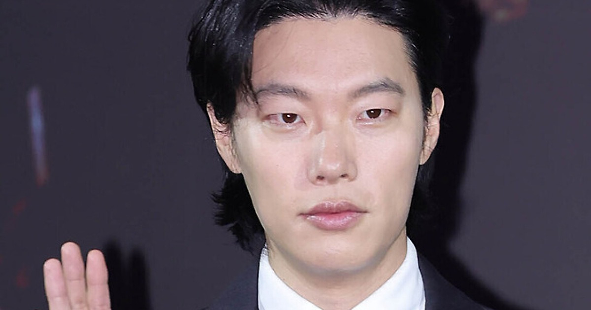 류준열, '응팔' 10주년 콘텐츠 일부 참여…혜리와 재회 불발