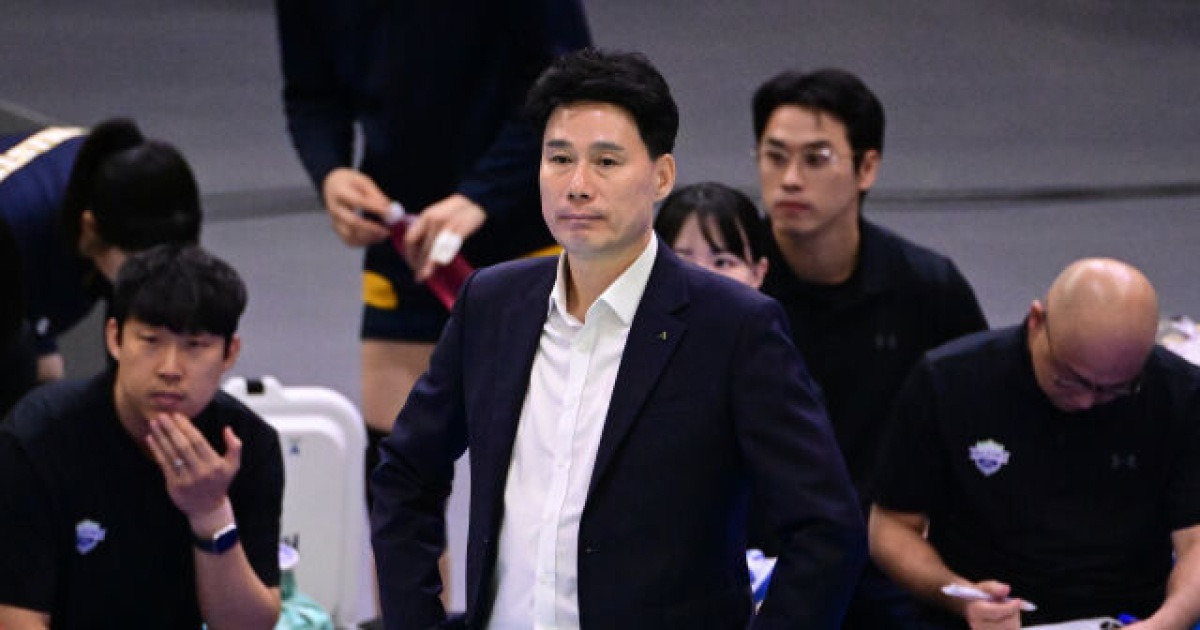 강성형 감독의 존중과 위트 “시마무라? 정말 잘하더라, 대신 우리에겐 희마무라가 있어” [MD광주]