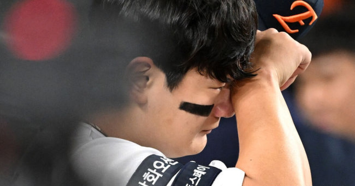 "동주 형한테 미안했다" 김서현 눈물 펑펑, 얼마나 마음 고생 심했으면…19년 만에 한화 KS 승리투수 '대반전 감격' [KS3]