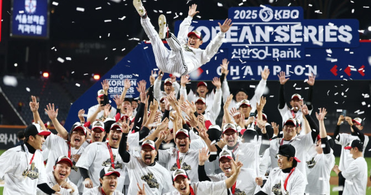 “더 못 던지겠다” 톨허스트에 염경엽 “더 던져달라고 무릎 꿇었다”