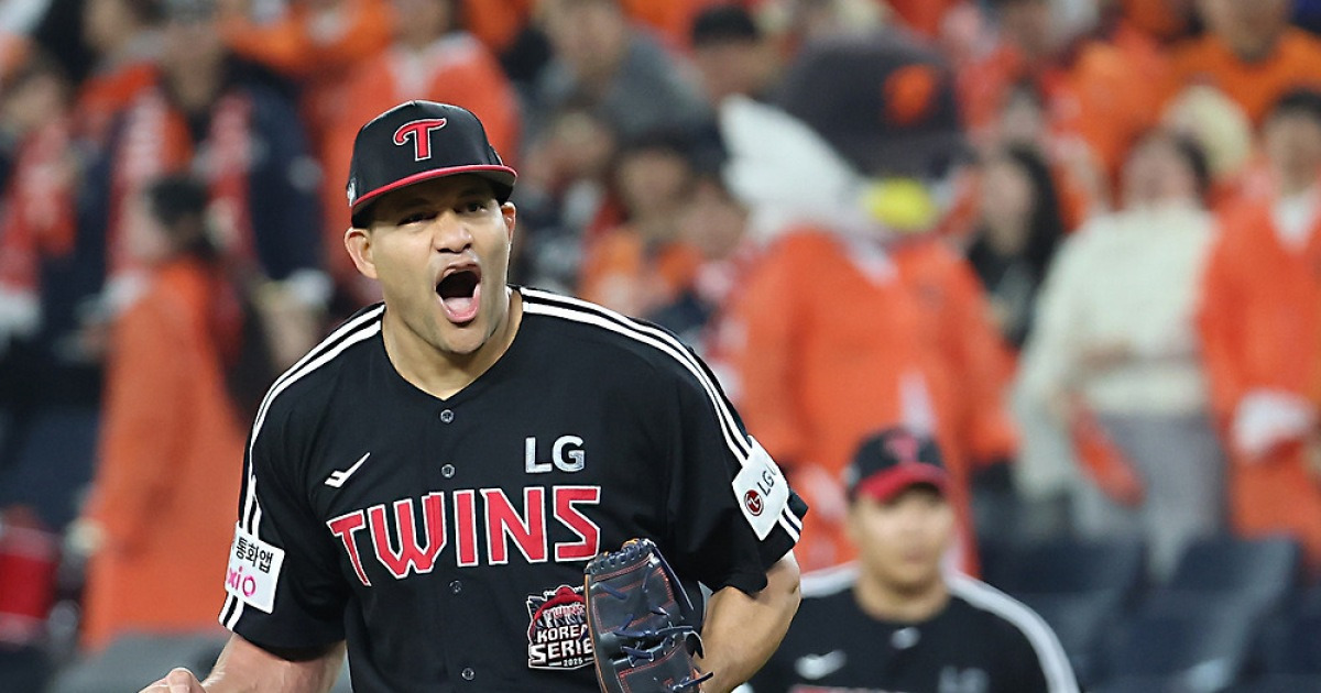 4차전 대역전극에 감동한 LG 치리노스 "이런 경기는 처음"[KS5]