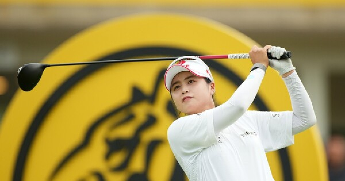 '36홀 최소타' 최혜진, 말레이시아 선두 질주…'LPGA 우승 정조준'