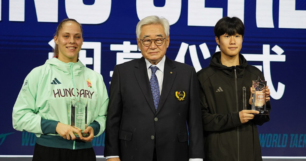 희비 엇갈린 남녀 태권도…男 5회 연속 우승·女 3회 연속 노골드