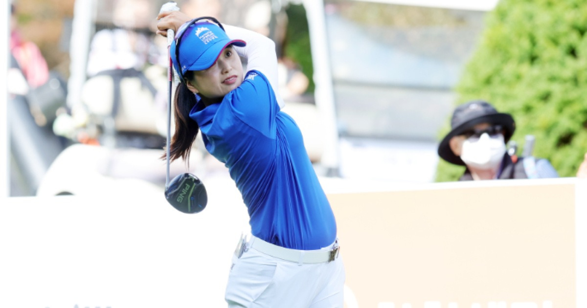 '5타 차 단독 선두' 최혜진, LPGA 투어 첫 우승 보인다