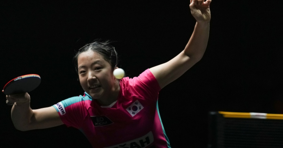 탁구 신유빈, WTT 몽펠리에 16강 진출···장우진은 8강행