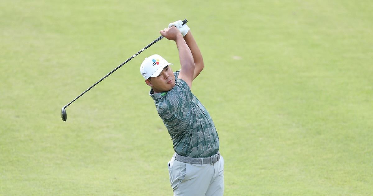 롱아이언 치우고 우드·하이브리드 잡는 PGA선수들