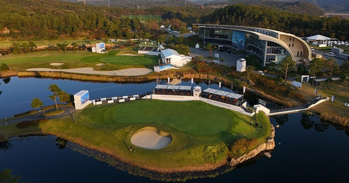 이틀간 홀인원만 2개 탄생…16H '마스터즈 라운지'서 홀인원 탄생할까