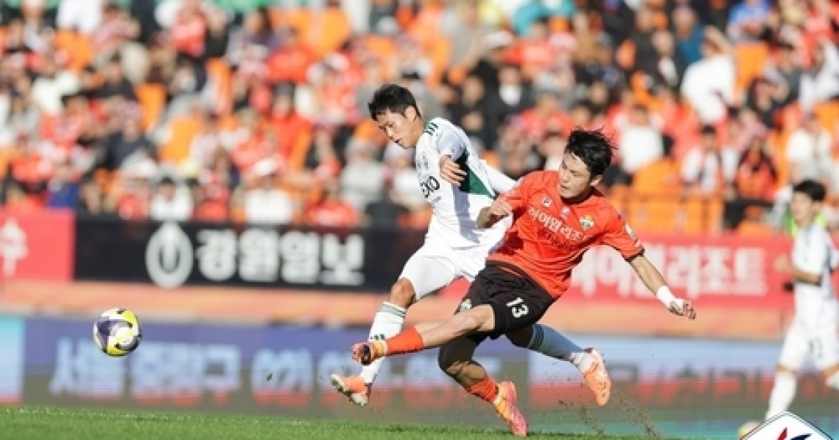 'K리그1 우승' 전북현대, 파이널 라운드 여유⋯강원 원정도 무승부