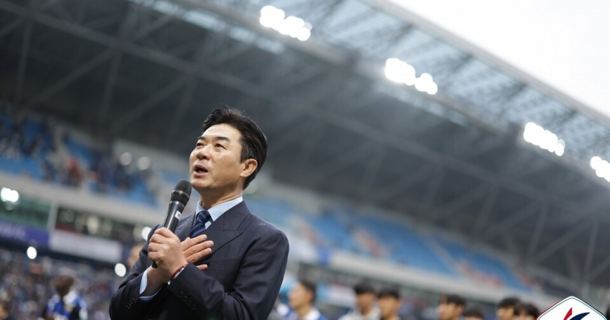 [STN 현장] '재계약은 아직…' 말 아낀 윤정환 감독이 남긴 힌트는? '확실한 비전'