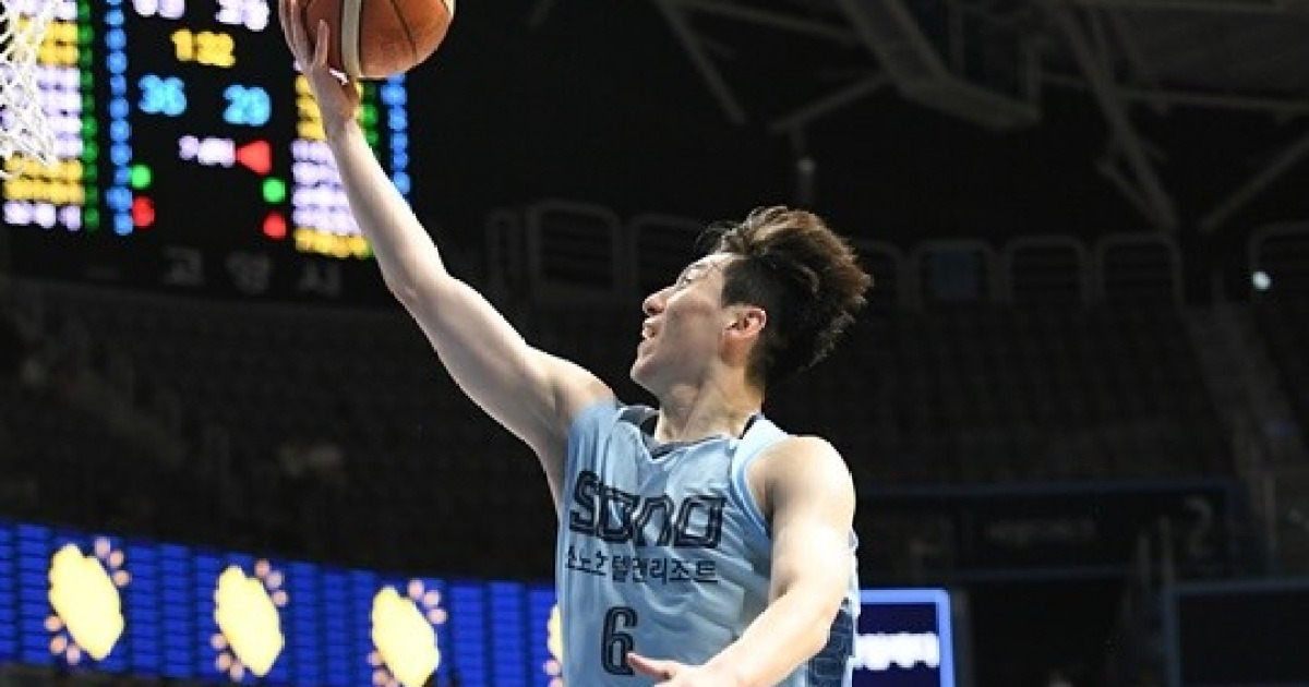 [BK 리뷰] ‘3Q 18-5’ 소노, LG 꺾고 4연패 탈출