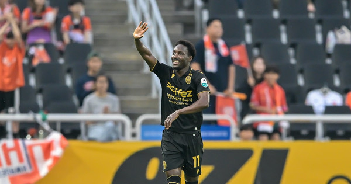 "여태 안 하던 프리킥 연습을 하더라"… '득점왕 무고사'만큼 간절한 '도움왕 제르소' [케현장]