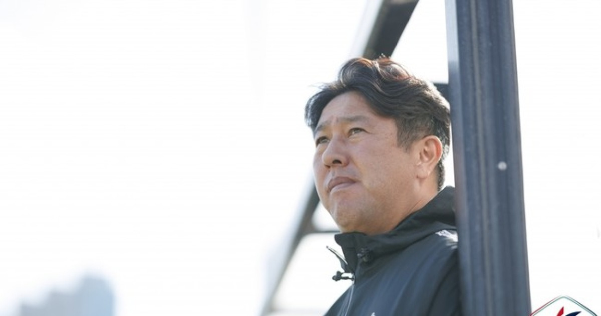 [K리그2 기자회견] '슈팅 16회→0골' 서울 이랜드 김도균 감독 "공격수들 집중력 높여야 해"