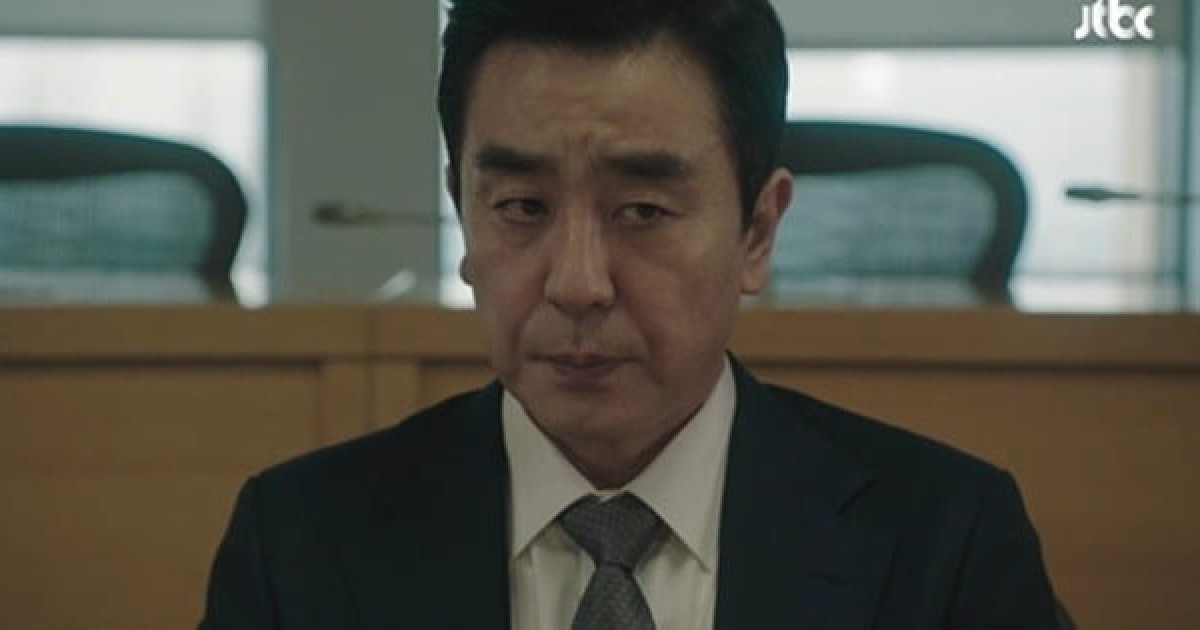 입소문 탔는데 시청률은 3%대 하락…류승룡, 유튜버 폭로에 궁지 몰렸다 ('김부장이야기')[종합]