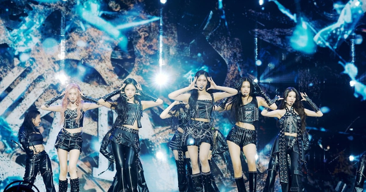 역시 '초통령'…아이브 안유진 "2만 8000명도 모자라…더 큰 공연장에서 만나요"