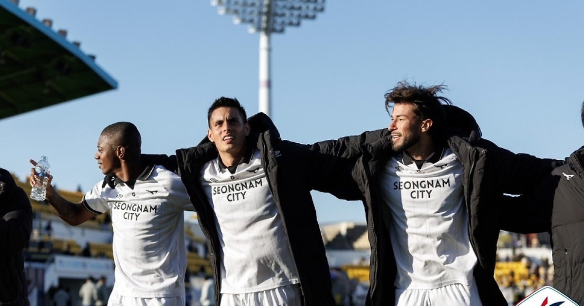성남, 전남 꺾고 PO 희망…K리그1 승격 확정 인천, 부산과 0-0
