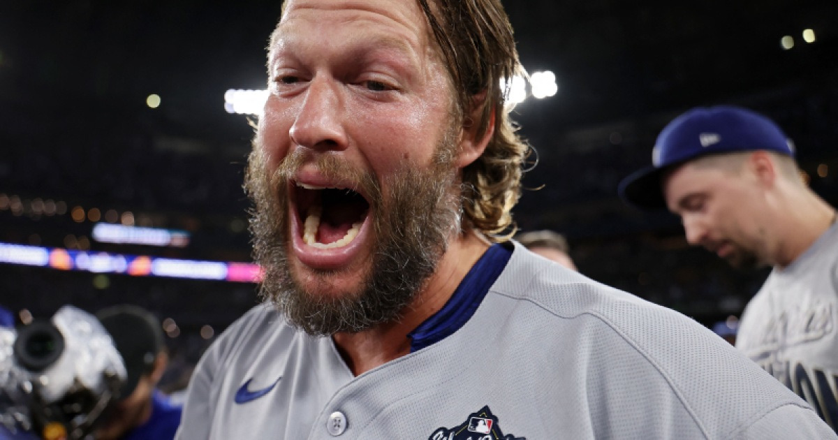 "우리가 우승했다고?" 마지막 아웃카운트 착각한 '예고 은퇴' 커쇼, 18년 커리어 해피엔딩