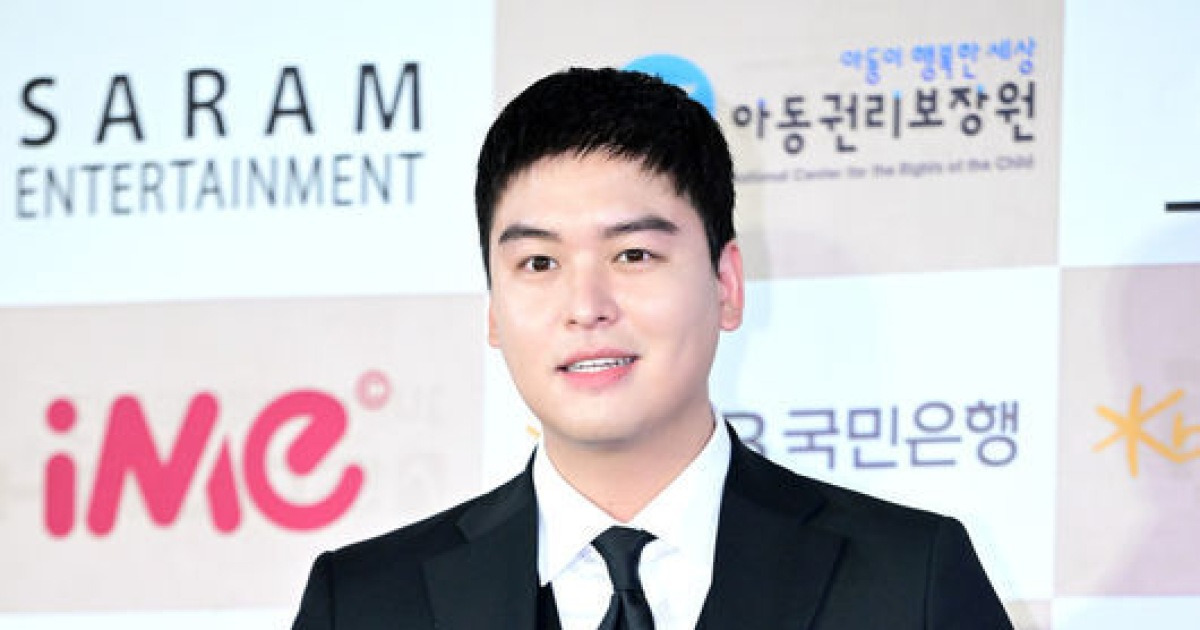 이장우, APEC도 접수 “젠슨 황 형님, 호두과자 한입 하시죠” [핫피플]