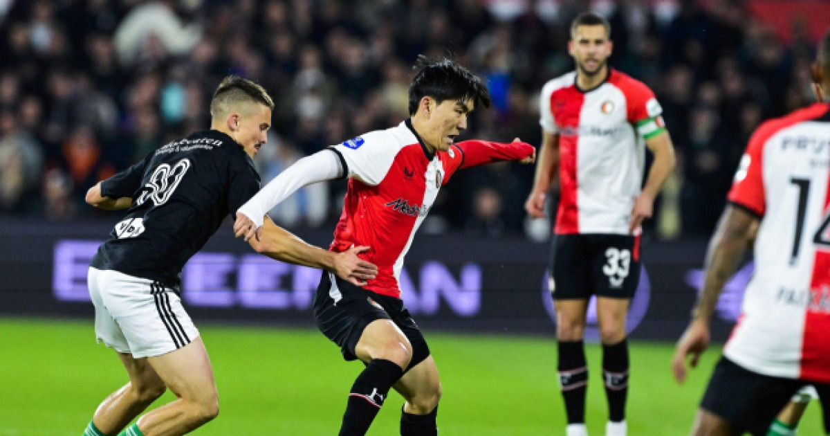 '황인범 환상 코너킥 도움' 페예노르트, 폴렌담 잡고 시즌 9승째