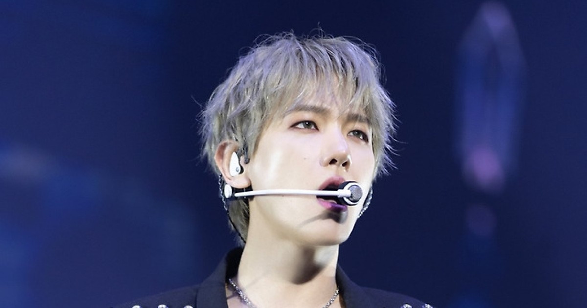 백현, 엑소 활동은 막혔지만…개인 월드 투어는 성료