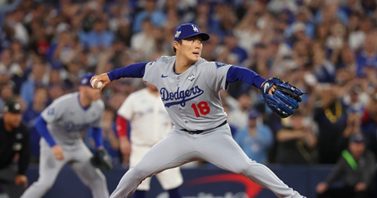 '야마모토 역투+김혜성 출전' 다저스, 토론토 꺾고 2년 연속 월드시리즈 우승