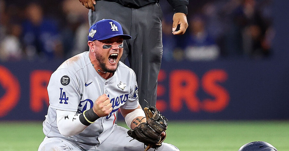 김혜성 밀어낸 이유 증명… ‘3억 달러’ 다저스 구한 500만 달러 백업 선수, 도대체 얼마짜리 홈런을 친 것인가