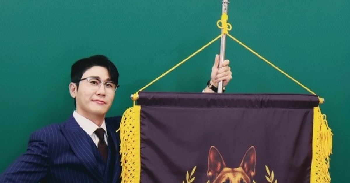 ‘교무부장’ 영탁이 남긴 영향력…‘산탁클로스’, 유기견 보호단체에 사료 700kg 전달