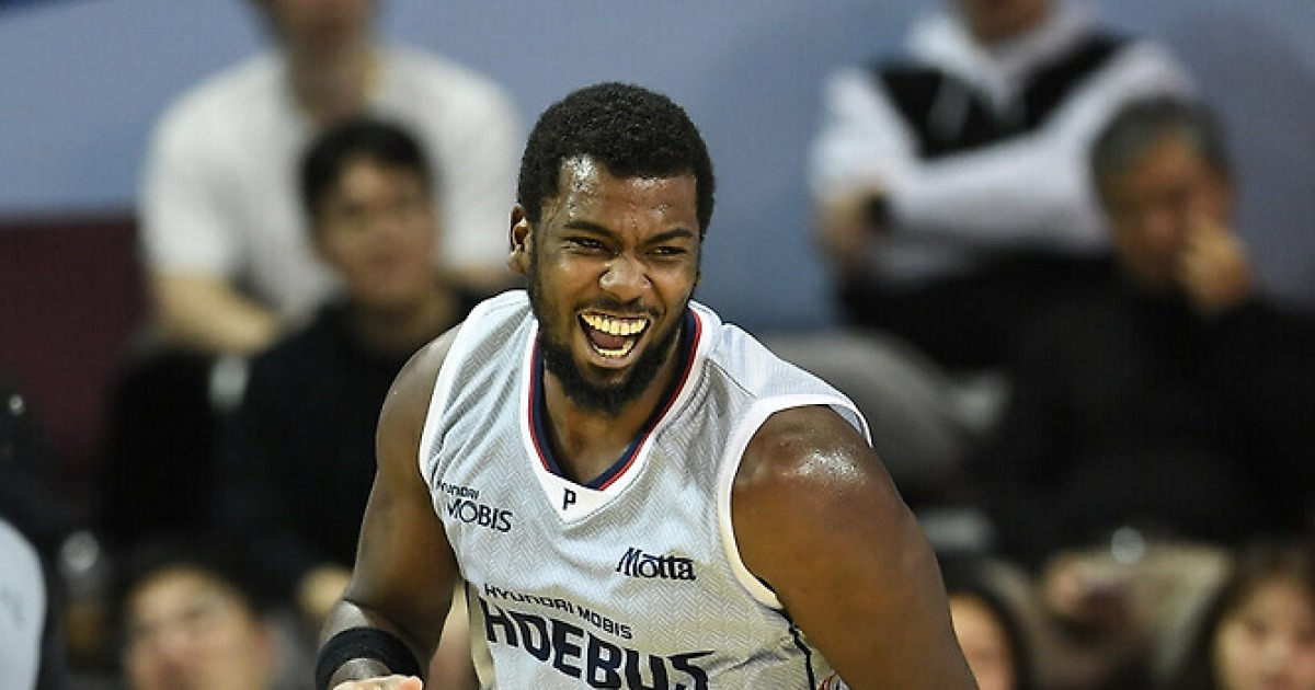 해먼즈도 박무빈도 개인 최다의 날 각각 34점·14어시스트…현대모비스, 삼성 4연승 막고 연패 탈출