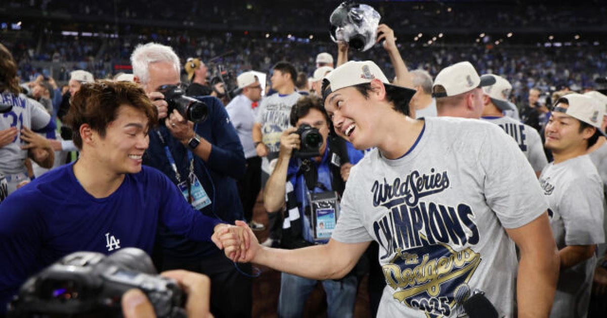 '야구의 신' 오타니가 선언했다 "야마모토가 세계 최고 투수"…96구→34구 연투에 "어떻게 던졌는지 모르겠어"