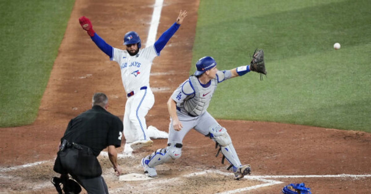 '9회말 1사 만루→대주자 홈 아웃' WS 7차전 승부를 가른 '리드폭', 알고 보니 TOR 선택이었다