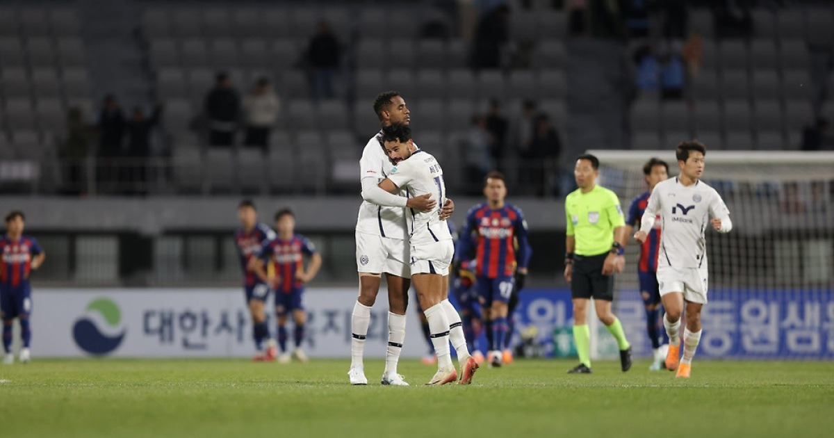 벼랑 끝에서 대구에 희망의 숨결 불어넣은 ‘세드가’ 콤비…에드가, “1% 희망으로도” & 세징야, “내 집, 가족 살릴 수 있다면 모든 걸”