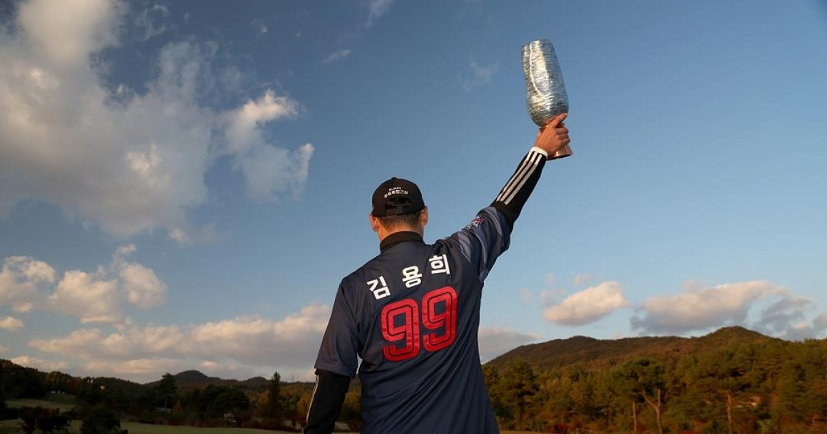 김용희 롯데 2군 감독, 아들 KPGA 지각 우승에 "재호야 고맙다"