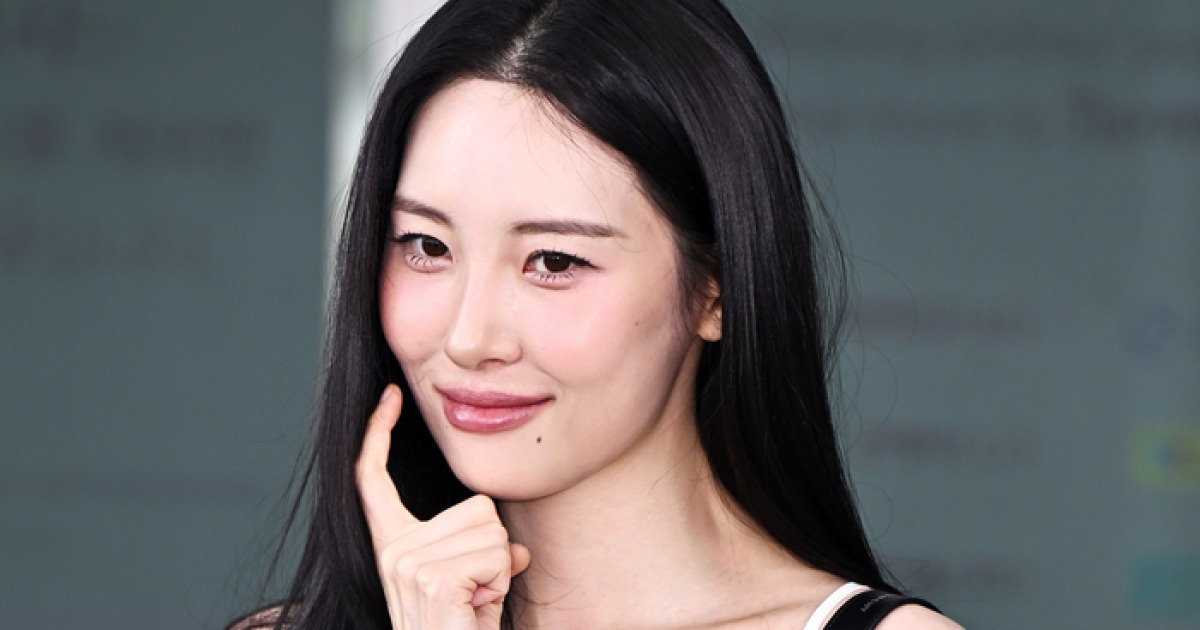 가수 선미, 솔직담백 매력 폭발…“썸 안 타, 좋아하면 직진형”