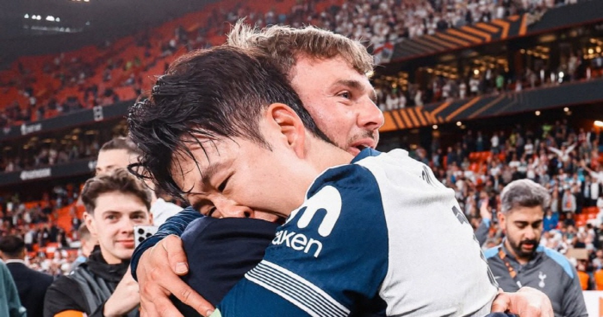 "손흥민 사랑한다. 토트넘이 손흥민이고, 손흥민이 곧 토트넘" 눈물 세리머니 부주장, 얼마나 그리우면 또 SON 찬사..."스탭 오버"