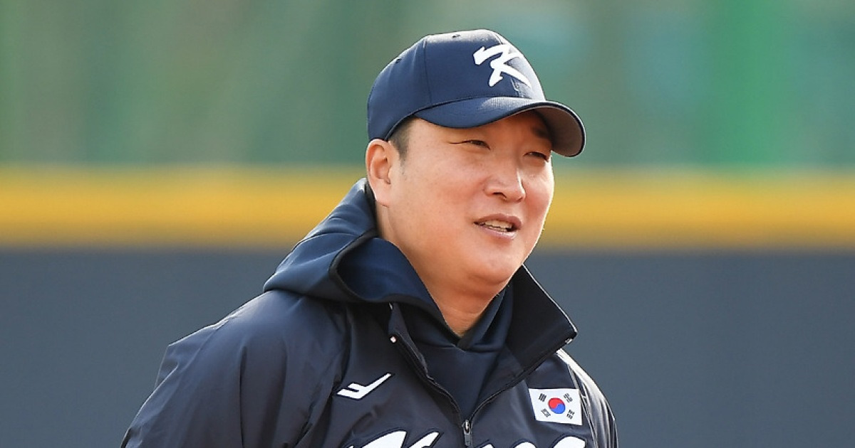 "저랑 얘기 안 한답니다" 이진영 코치는 왜, 제자 김영웅과 김성윤에게 '손절 선언' 당했나 [고척 현장]