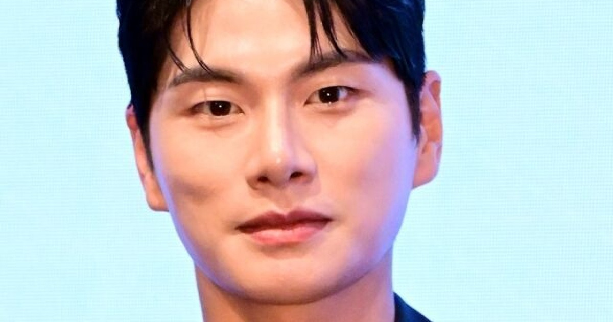 [단독]이이경, 3년 함께한 '놀면 뭐하니?' 하차