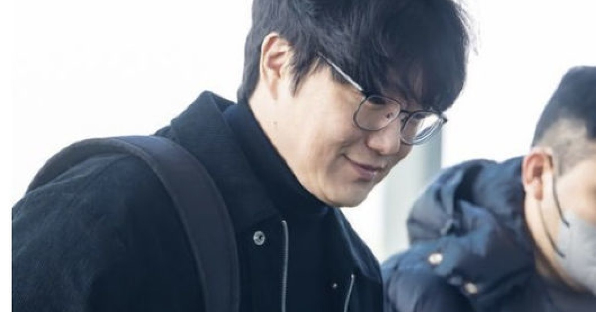 성시경, 뒤통수 친 매니저 '결혼식 전액지원'했었다..충격 연속 [핫피플]