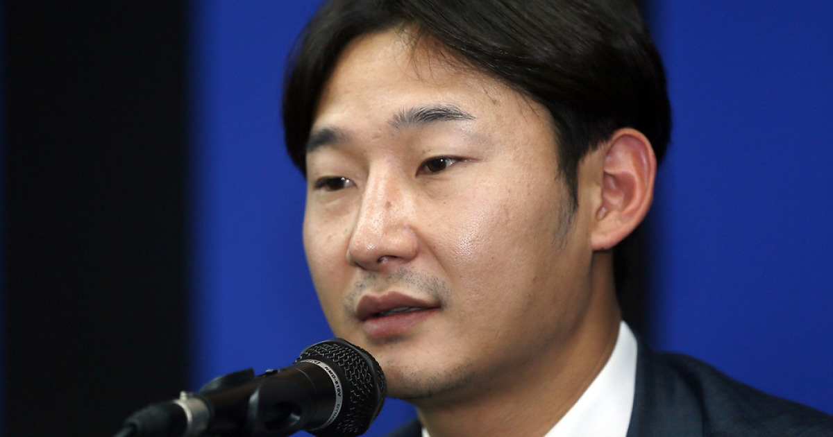 이천수, 수억원대 사기 혐의로 입건···“그냥 쓰라고 준 돈” 반박