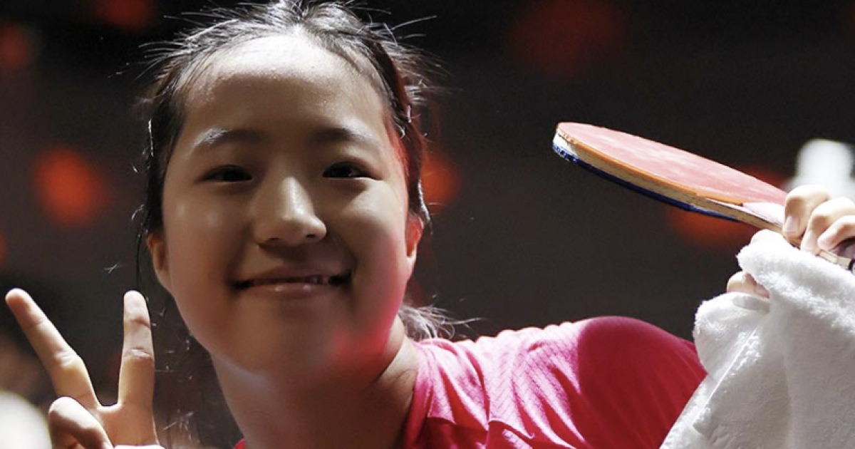 중국 인정! "신유빈, 韓 탁구 새 역사 썼다"…한국 여자단식 최초 WTT 스매시+챔피언스 동반 4강 쾌거→세계 12위 도약 전망