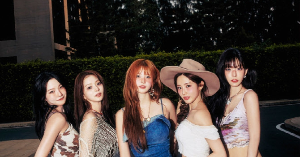 "겨울 캐럴 준비" 프로미스나인, 12월 컴백 확정