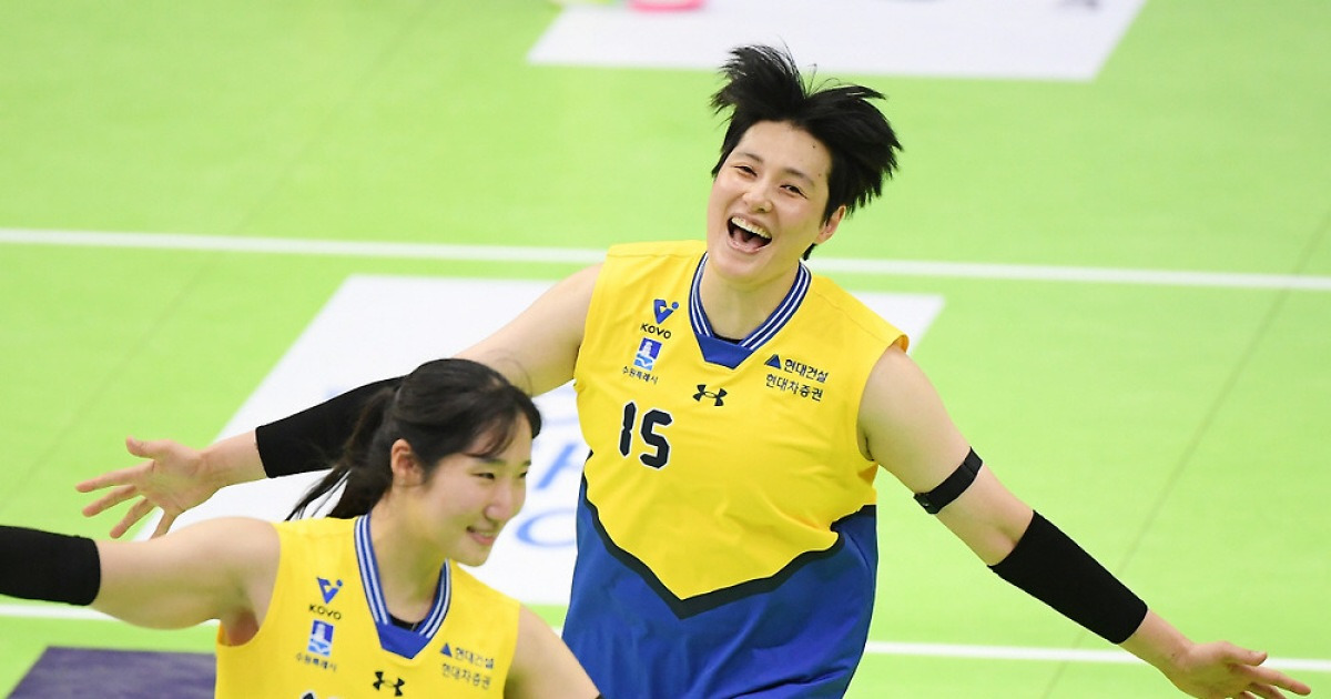 친정팀 맹폭한 김희진, '은퇴 안 하길 잘했네’ 완벽 부활 [수원 현장]