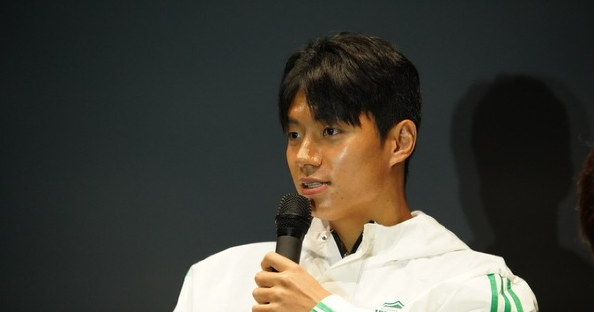 [BE.현장] "포옛 감독님, 제게 사랑을 주세요!"... 사상 첫 득점왕+MVP 정조준하는 전진우의 귀여운 외침